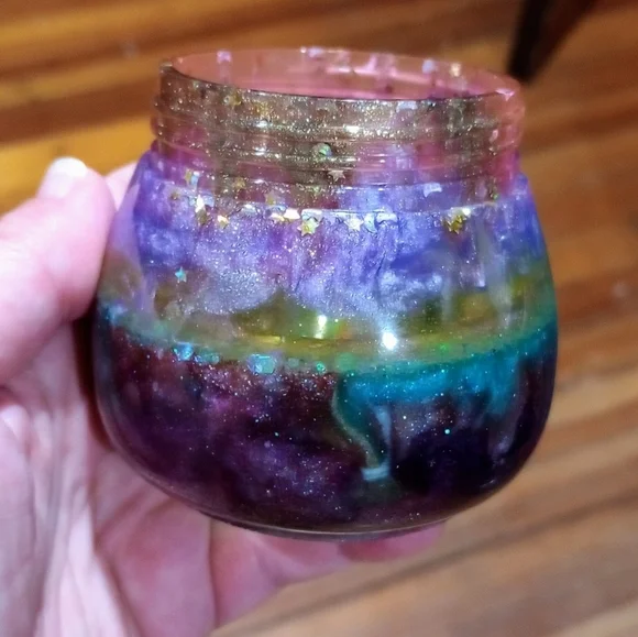 🄷🄰🄽🄳🄼🄰🄳🄴 🄲🄾🄻🄾🅁🄵🅄🄻 🅁🄴🅂🄸🄽 🅂🅃🄾🅁🄰🄶🄴 🄹🄰🅁 - Picture 3 of 3